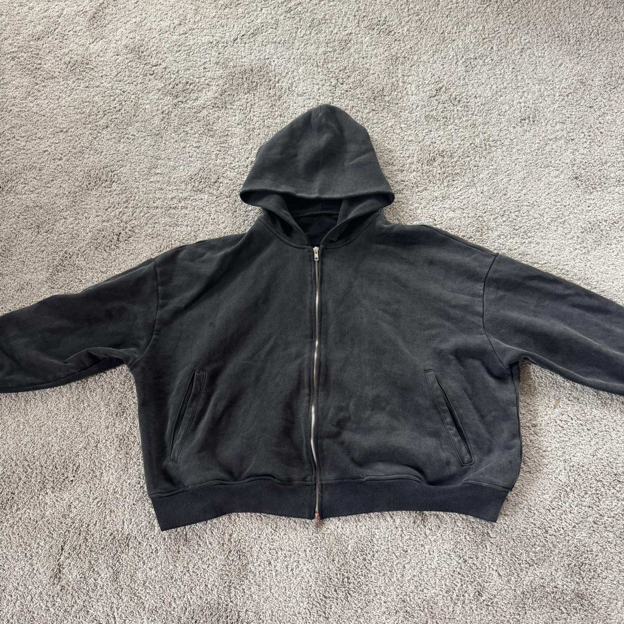 Hmdd zip (Black Hoodie)
